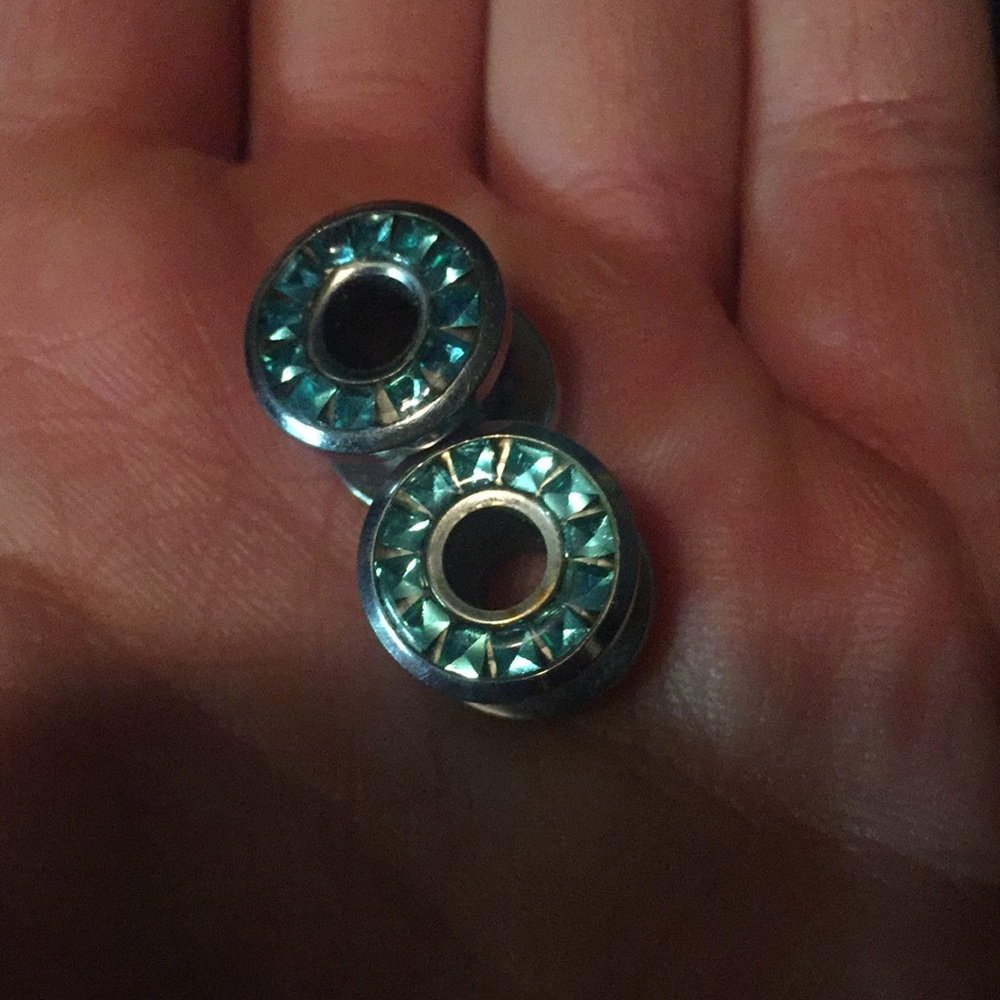 5️⃣for $2️⃣0️⃣ Top of line metal tunnels 0g